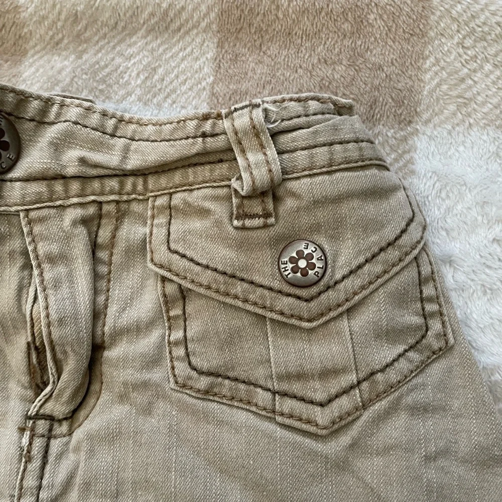 Vintage Children’s Place Girls size 6X/7 Tan Frayed Hem Mini Skirt